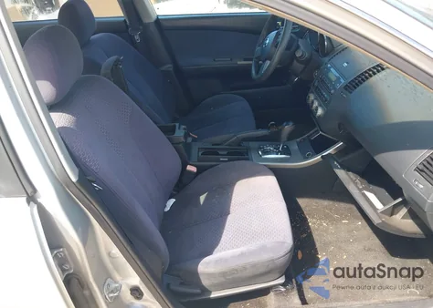 2005 Nissan Altima 2.5 S from USA, damaged, VIN 1N4AL11D65N412748